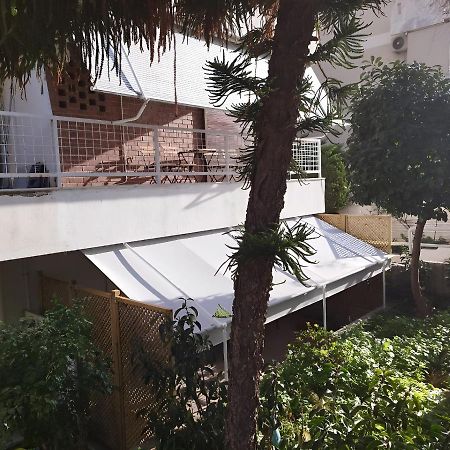 Elegant Seaside 2 Floor Apartment เอเธนส์ ภายนอก รูปภาพ